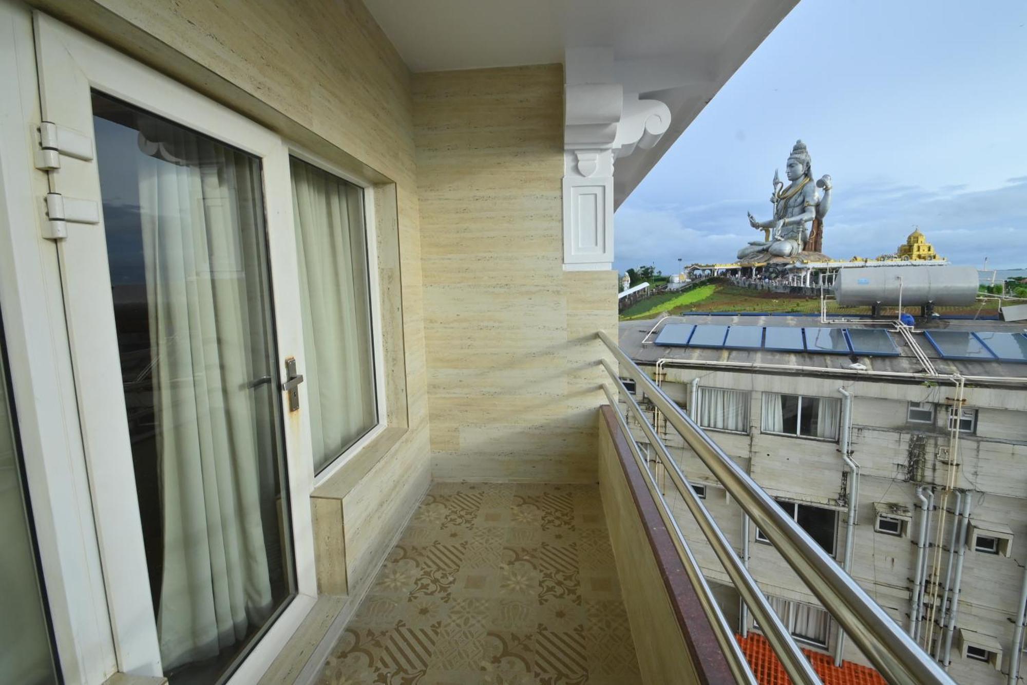 Отель Rns Residency Sea View Mavalli Экстерьер фото